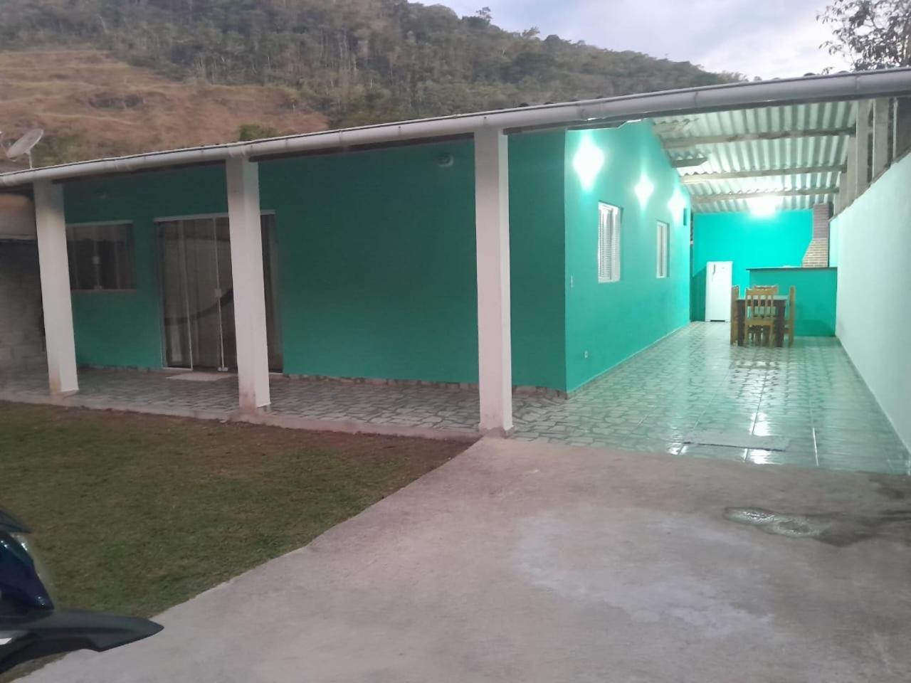 Casa Ampla E Confortavel A 10 Minutos Praia Ubatumirim Cambuca Villa Ubatuba Exterior photo